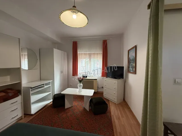 Kiadó lakás Komárom, Czuczor Gergely utca 32 nm