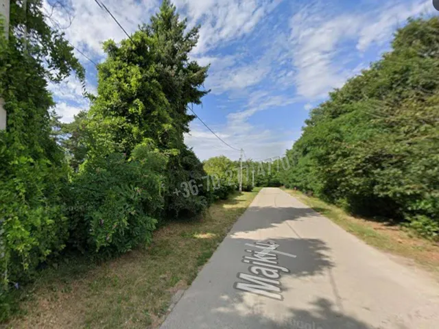 Eladó telek Oroszlány 1183 nm
