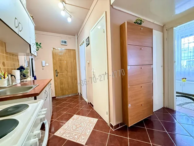 Eladó lakás Oroszlány 53 nm