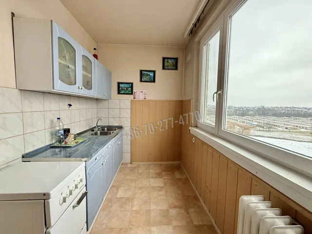 Eladó lakás Oroszlány 62 nm