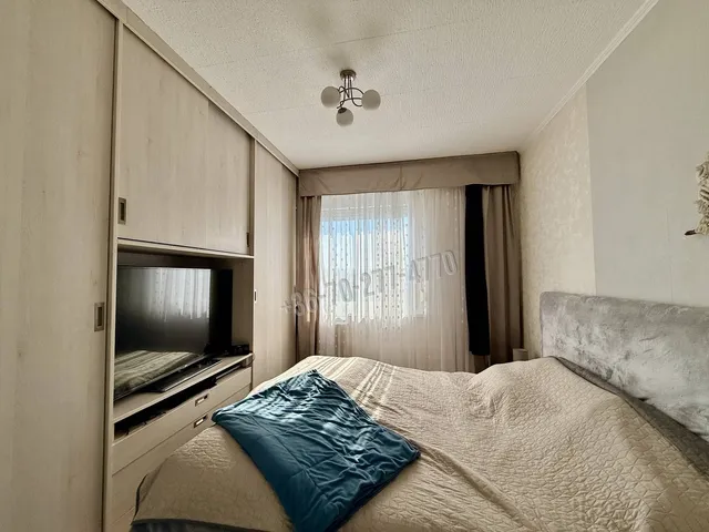 Eladó lakás Oroszlány 53 nm