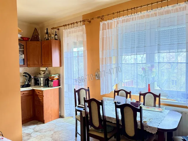 Eladó lakás Oroszlány, Óváros 57 nm