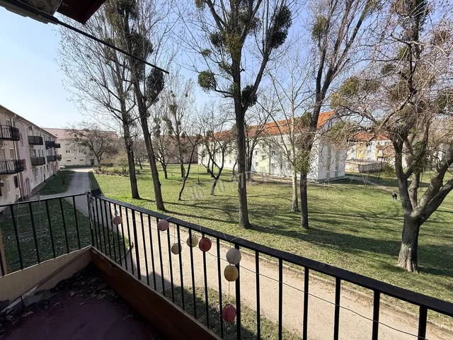 Eladó lakás Oroszlány, Óváros 50 nm