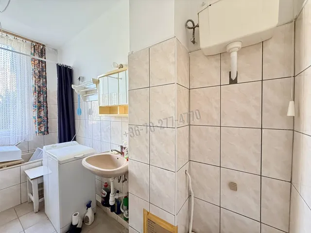 Eladó lakás Oroszlány 54 nm