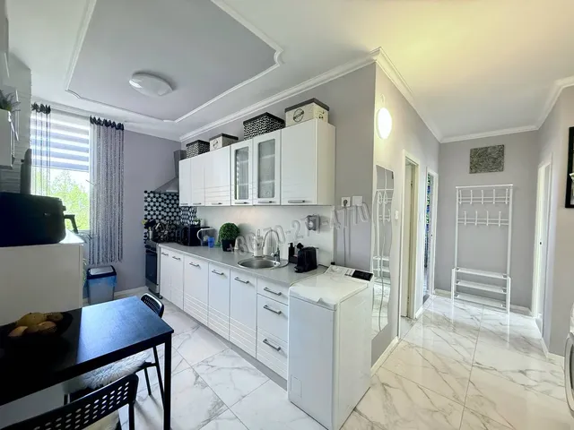 Eladó lakás Oroszlány 68 nm