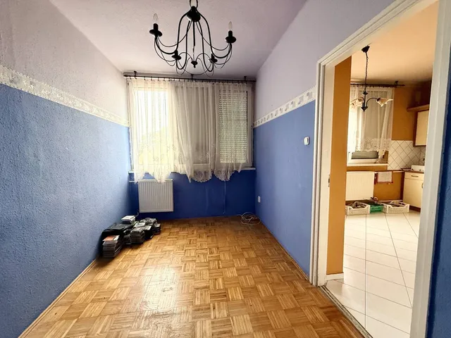 Eladó lakás Oroszlány 50 nm