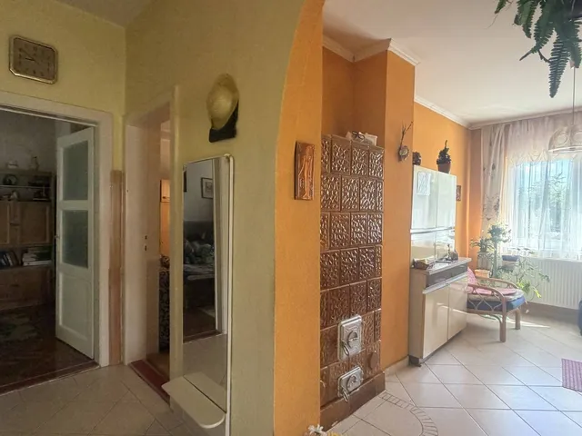 Eladó ház Oroszlány 67 nm