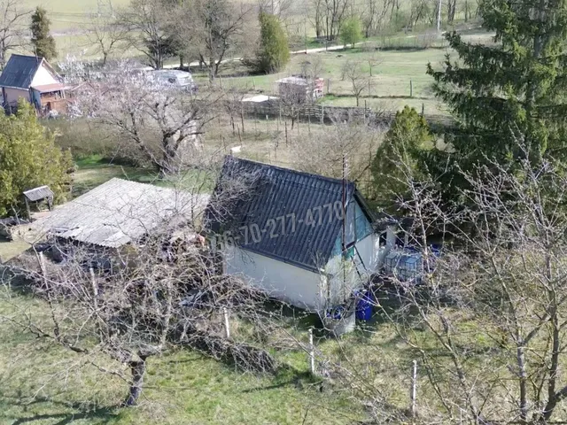 Eladó mezőgazdasági ingatlan Oroszlány 21 nm