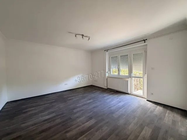 Kiadó lakás Oroszlány, Óváros, Petőfi Sándor utca 36 nm