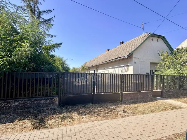 Eladó ház Vértesboglár 80 nm