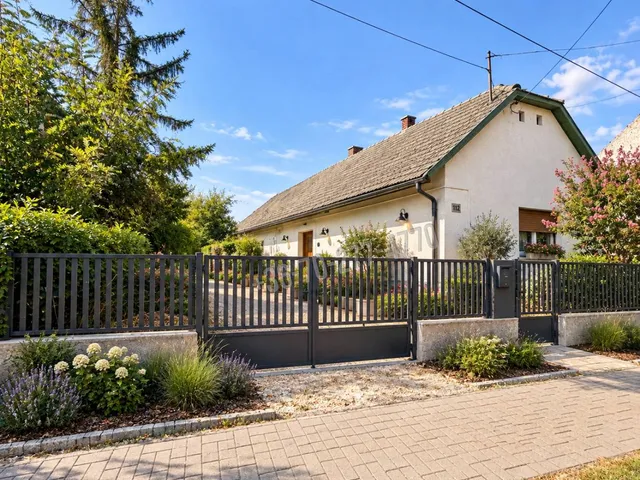 Eladó ház Vértesboglár, Kossuth utca 80 nm