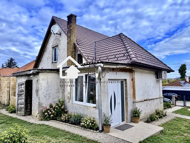 Eladó ház Oroszlány, Borbálatelep 113 nm
