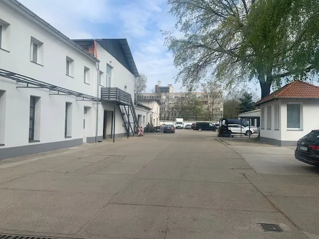 Kiadó kereskedelmi és ipari ingatlan Debrecen, Ispotály 270 nm