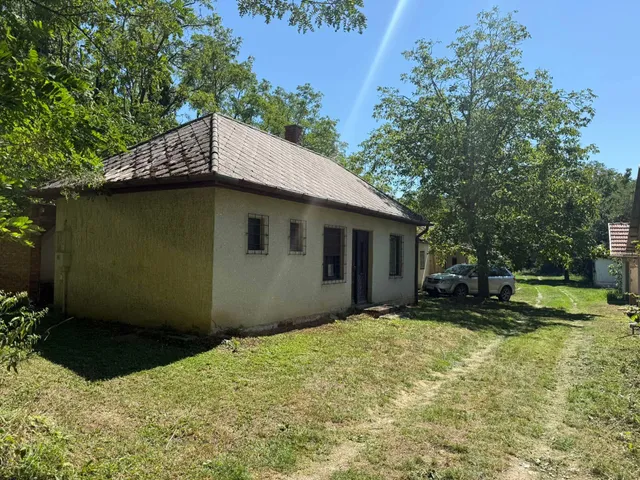 Eladó mezőgazdasági ingatlan Rigyác 50 nm