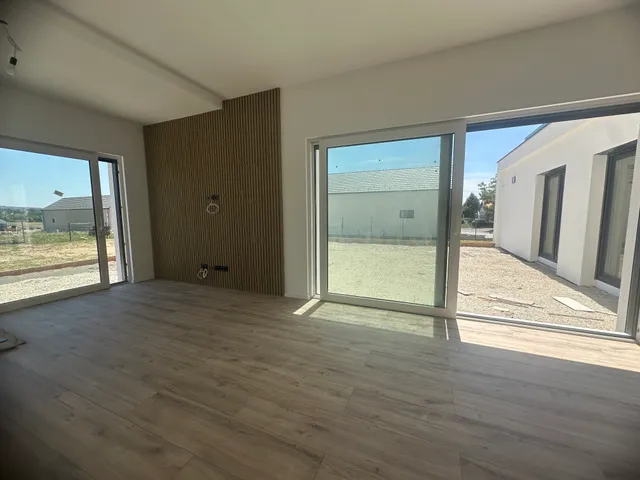 Eladó ház Cserszegtomaj 180 nm
