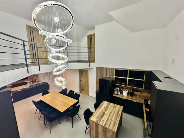 Eladó ház Zalaszentgrót 256 nm