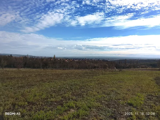 Eladó telek Nemesbük 1980 nm
