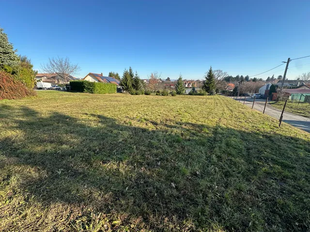 Eladó telek Keszthely, Kertváros 9000 nm