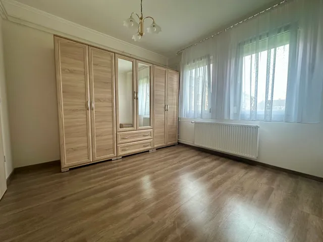 Eladó lakás Keszthely 76 nm