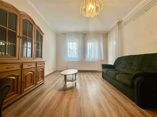 Eladó lakás Keszthely 76 nm