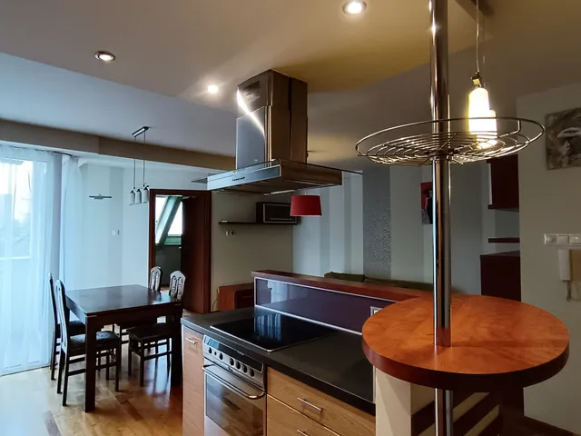 Eladó lakás Szeged, Rókus 71 nm