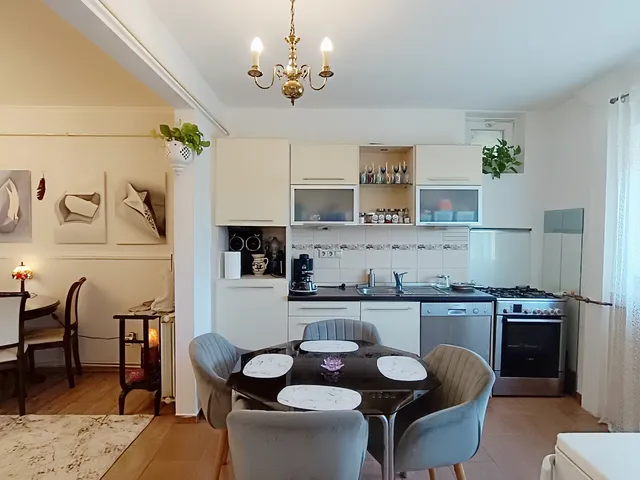 Eladó lakás Szeged, Északi városrész 86 nm
