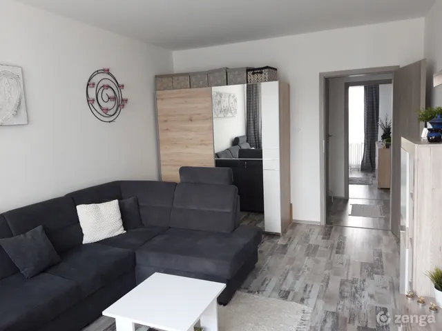 Eladó lakás Komló, Körtvélyes 50 nm