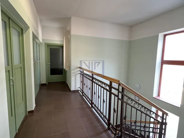 Kiadó kereskedelmi és ipari ingatlan Nyíregyháza, Hímes, Kótaji u. 35. 82 nm