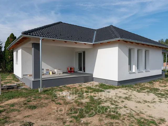 Eladó ház Szombathely, Újperint 94 nm
