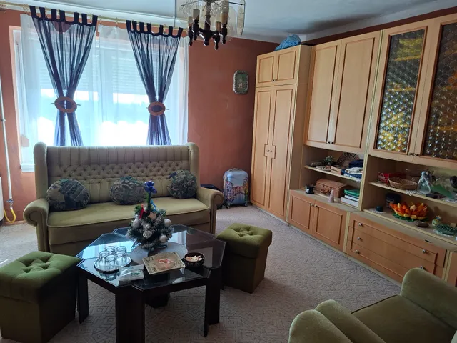 Eladó ház Pölöske 85 nm