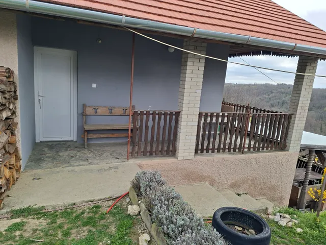 Eladó üdülő és hétvégi ház Zalaegerszeg, Csácsihegy 90 nm