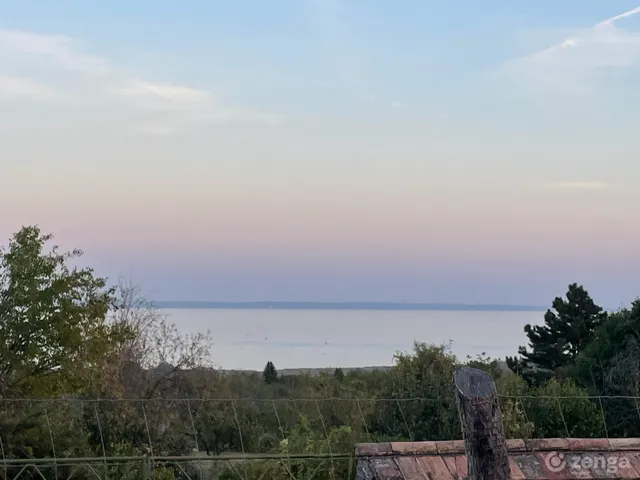 Eladó telek Balatonalmádi, Újhegy, Platán u. 26. 1594 nm