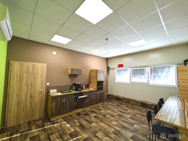 Eladó kereskedelmi és ipari ingatlan Baja, Kiscsávoly 1570 nm