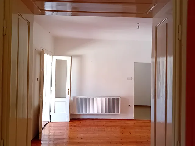 Eladó ház Rakamaz 157 nm
