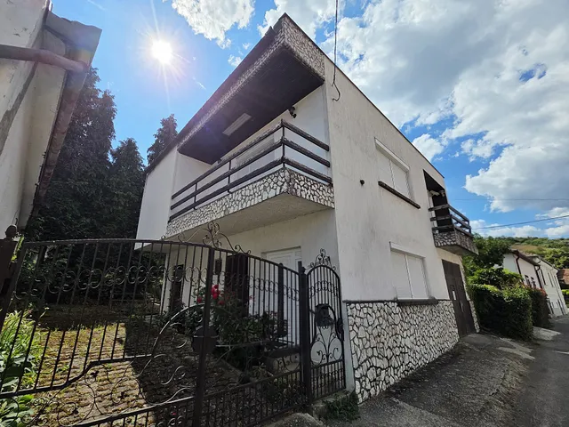 Eladó ház Tokaj 141 nm