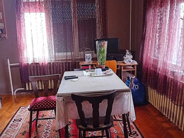 Eladó ház Rakamaz 120 nm