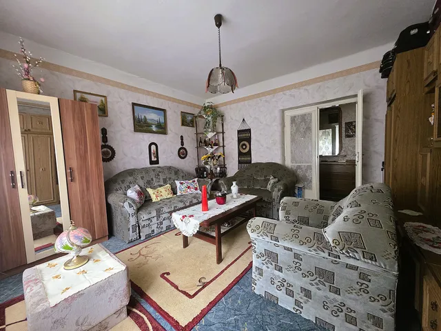 Eladó ház Rakamaz 83 nm