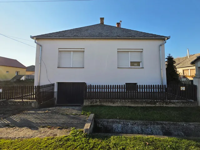 Eladó ház Timár 112 nm