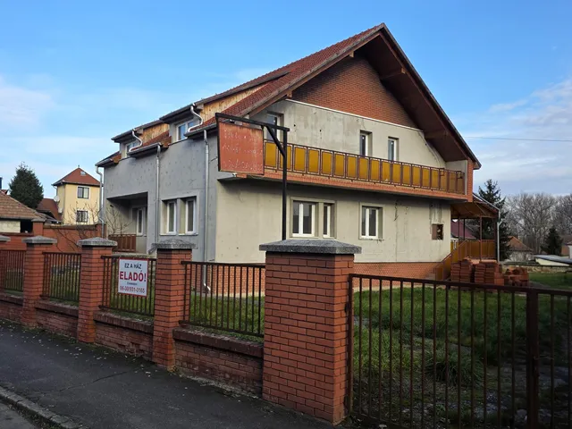Eladó ház Tokaj 230 nm