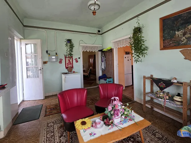 Eladó ház Rakamaz 76 nm