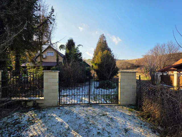 Eladó telek Tokaj 1278 nm