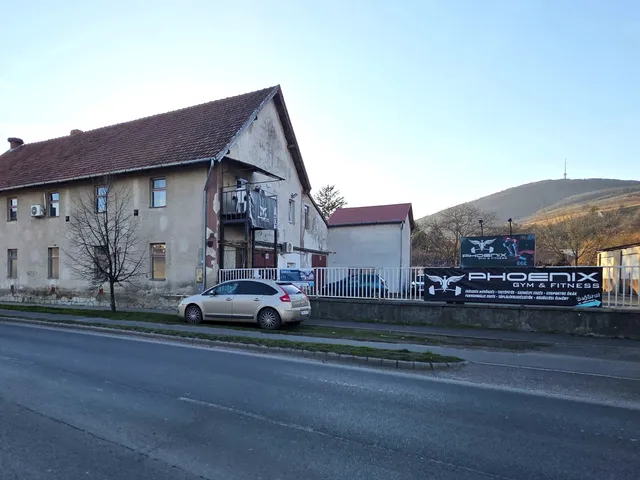 Eladó kereskedelmi és ipari ingatlan Tokaj 750 nm