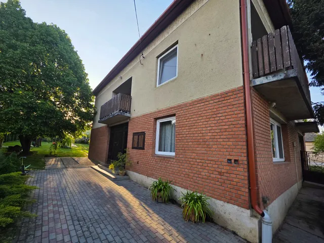 Eladó ház Timár 180 nm
