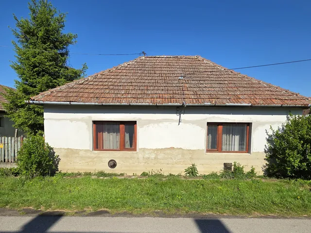 Eladó ház Tiszaladány 59 nm