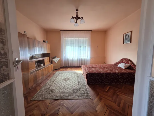 Eladó ház Rakamaz 96 nm