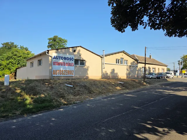 Eladó kereskedelmi és ipari ingatlan Rakamaz 295 nm