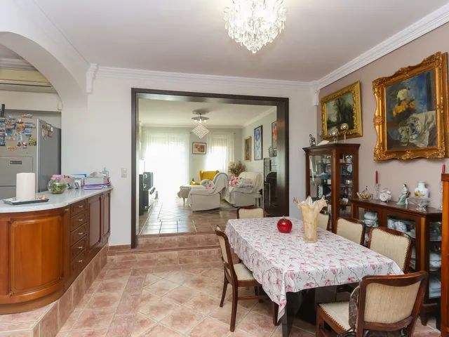 Eladó ház Budapest XVII. kerület, Madárdomb 181 nm