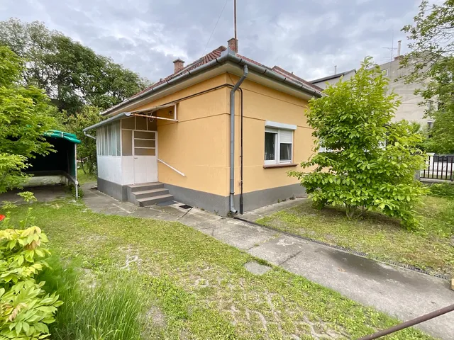 Eladó ház Budapest XXI. kerület, Erdősor 135 nm