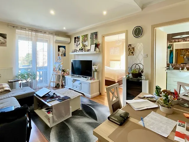 Eladó lakás Dunaújváros, Belváros 50 nm