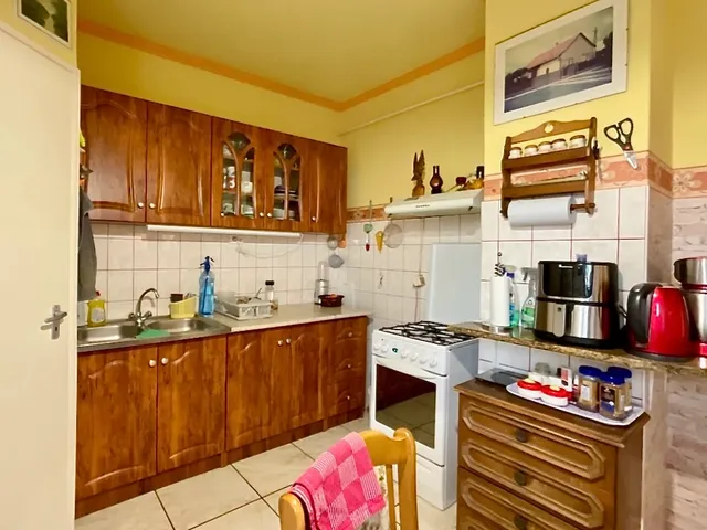 Eladó lakás Kiskunhalas 66 nm